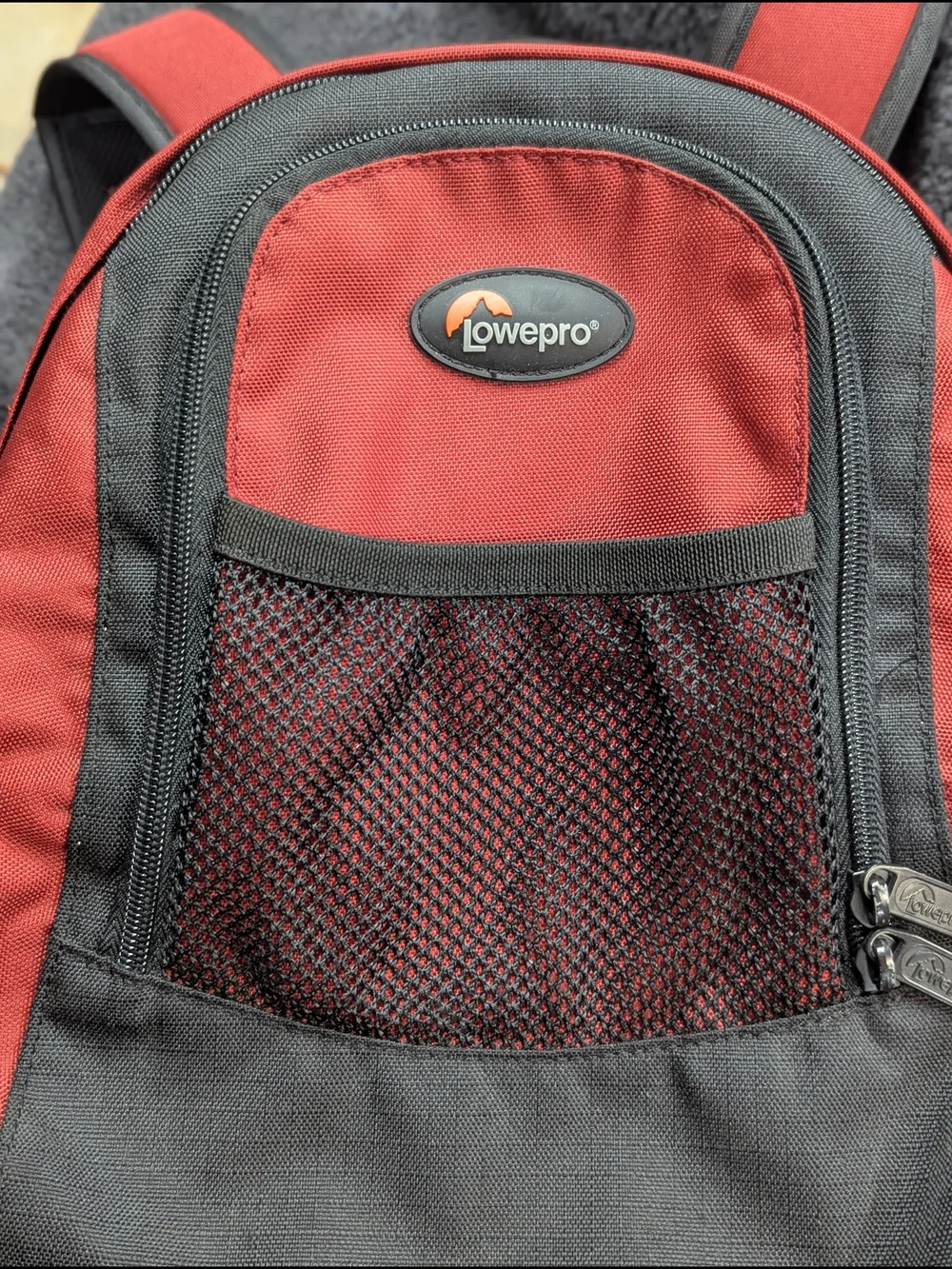 Lowepro Micro Trekker 100 Camera Backpack DSLR Bag Padded Dividers Compact